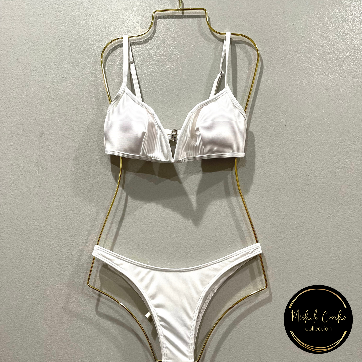 Bikini Camelia