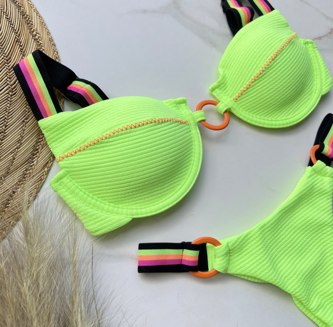 Bikini Neon  Karina